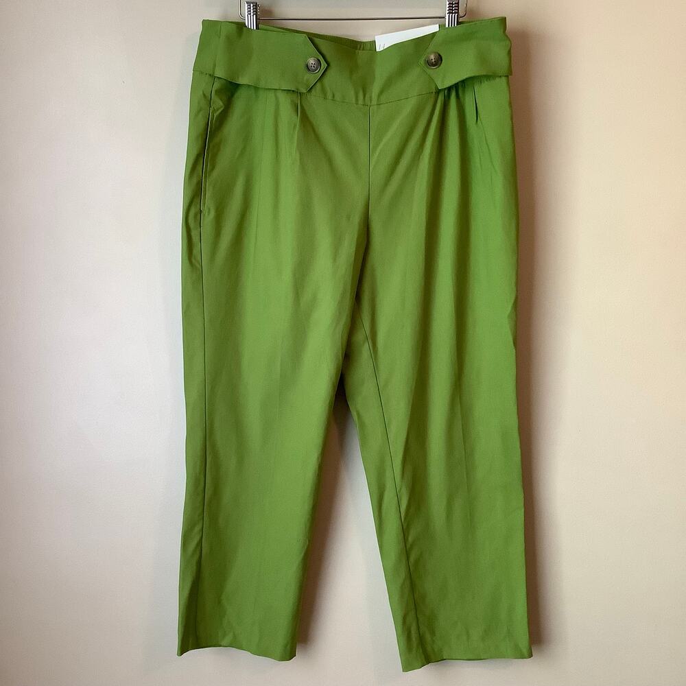 NWT Cato High Rise Sits At The Waist Crop Pull On Pants Green Womens Plus Sz 14